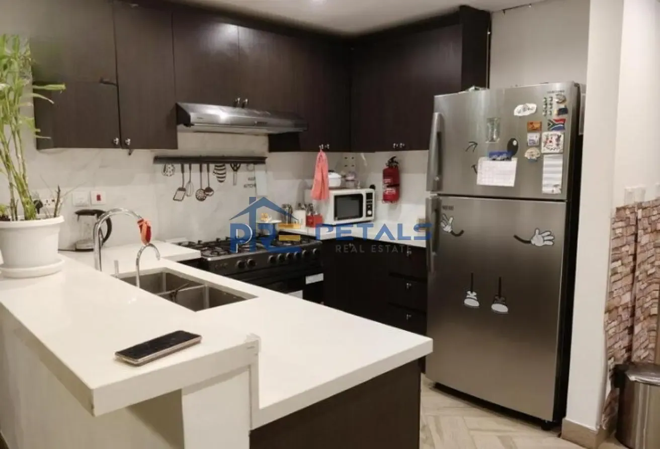 Full Furnished Bright and Spacious 2BR Near Metro
