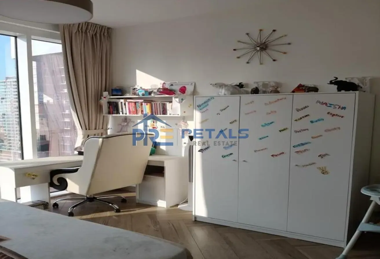 Full Furnished Bright and Spacious 2BR Near Metro