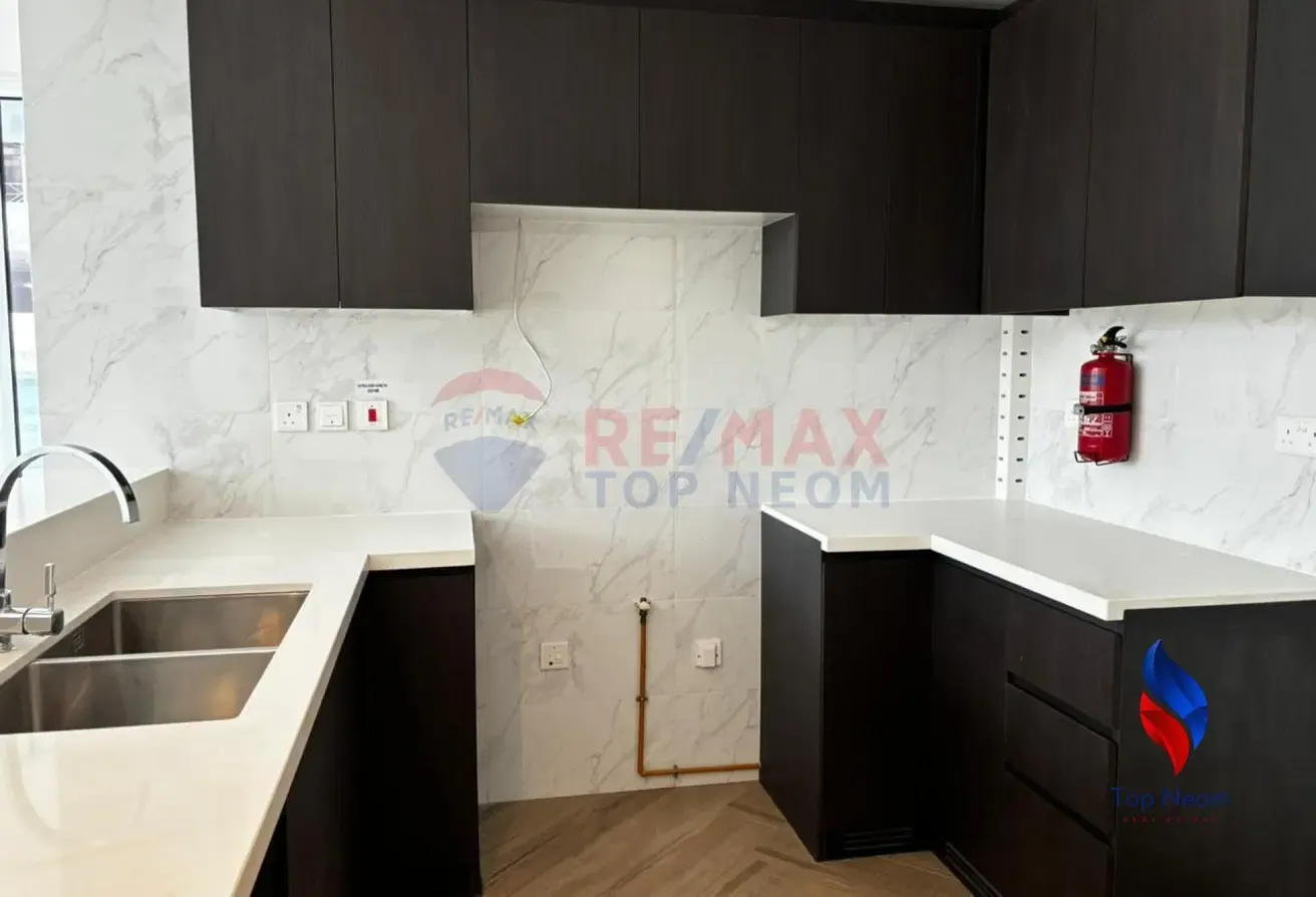 READY TO MOVE IN - NEAR METRO -  PRIME LOCATION