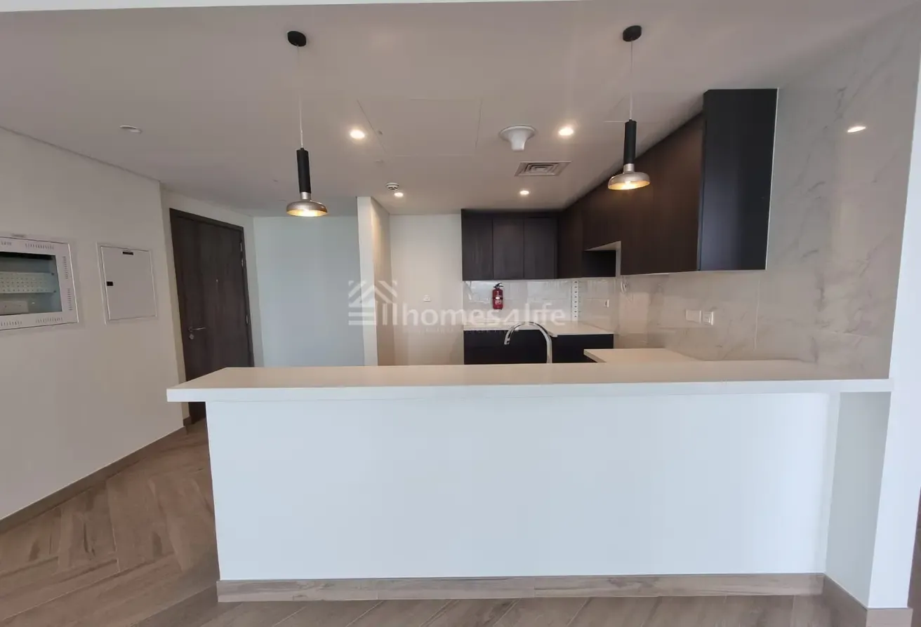 Sheikh Zayed view | High Floor | Spacious Layout