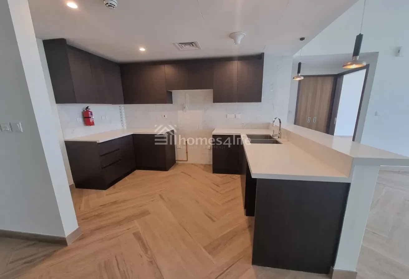 Sheikh Zayed view | High Floor | Spacious Layout