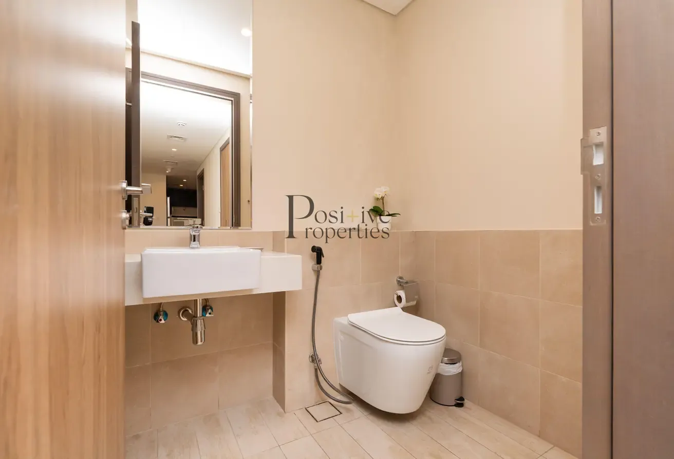 Rarest 2 Bed with Study | Fully Furnished | Ready to Move Now
