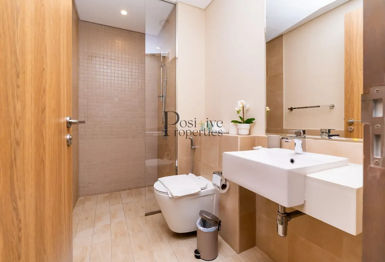 Rarest 2 Bed with Study | Fully Furnished | Ready to Move Now