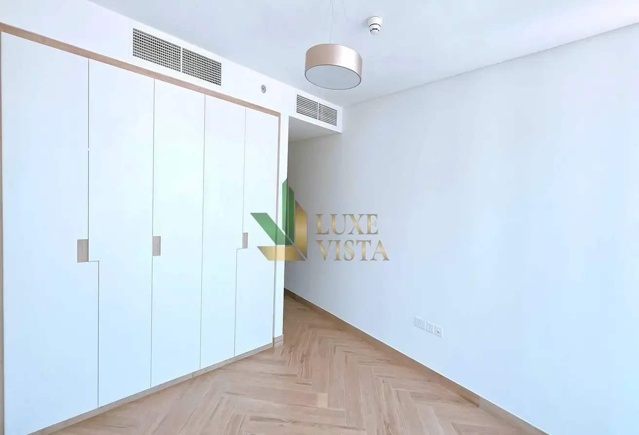 Brand New | Near Metro | High Floor