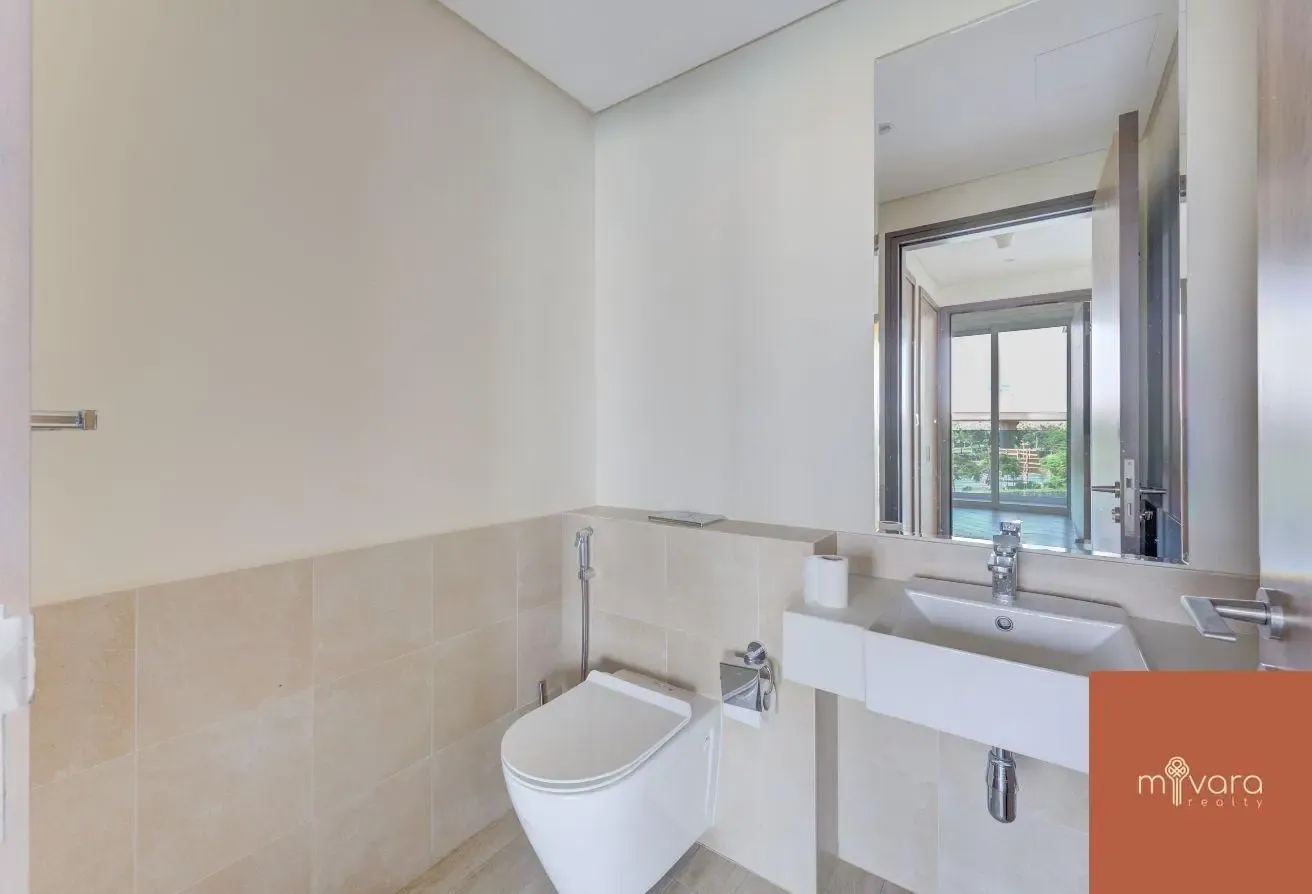 Large 1BR | 948 sqft | 1 Residences 1 | Vacant