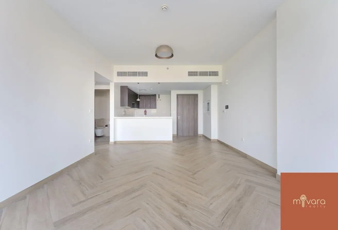 Large 1BR | 948 sqft | 1 Residences 1 | Vacant