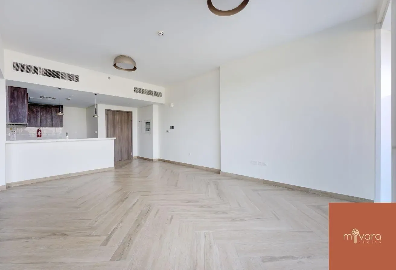 Large 1BR | 948 sqft | 1 Residences 1 | Vacant
