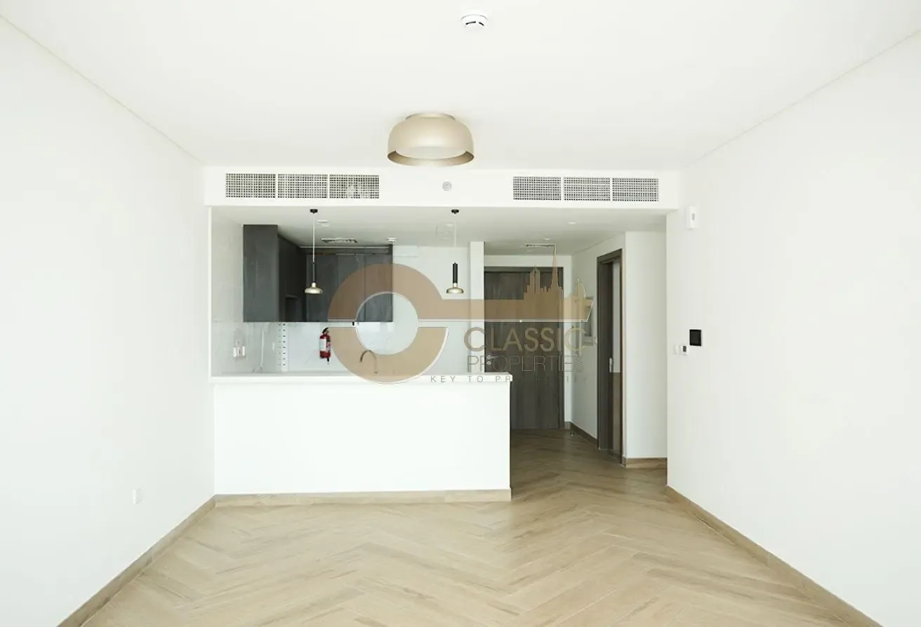 HIGH FLOOR | CLOSE TO METRO | INVESTOR DEAL