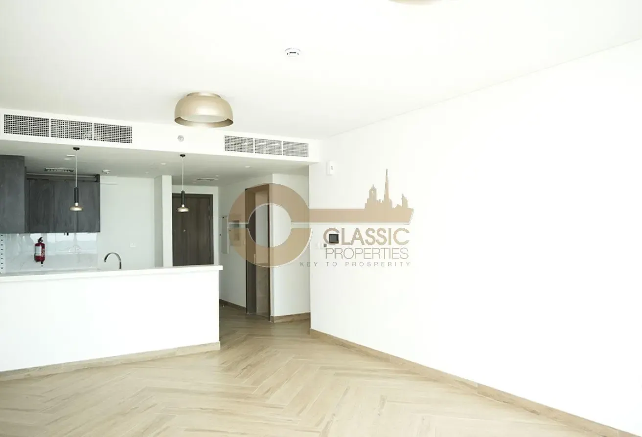 HIGH FLOOR | CLOSE TO METRO | INVESTOR DEAL
