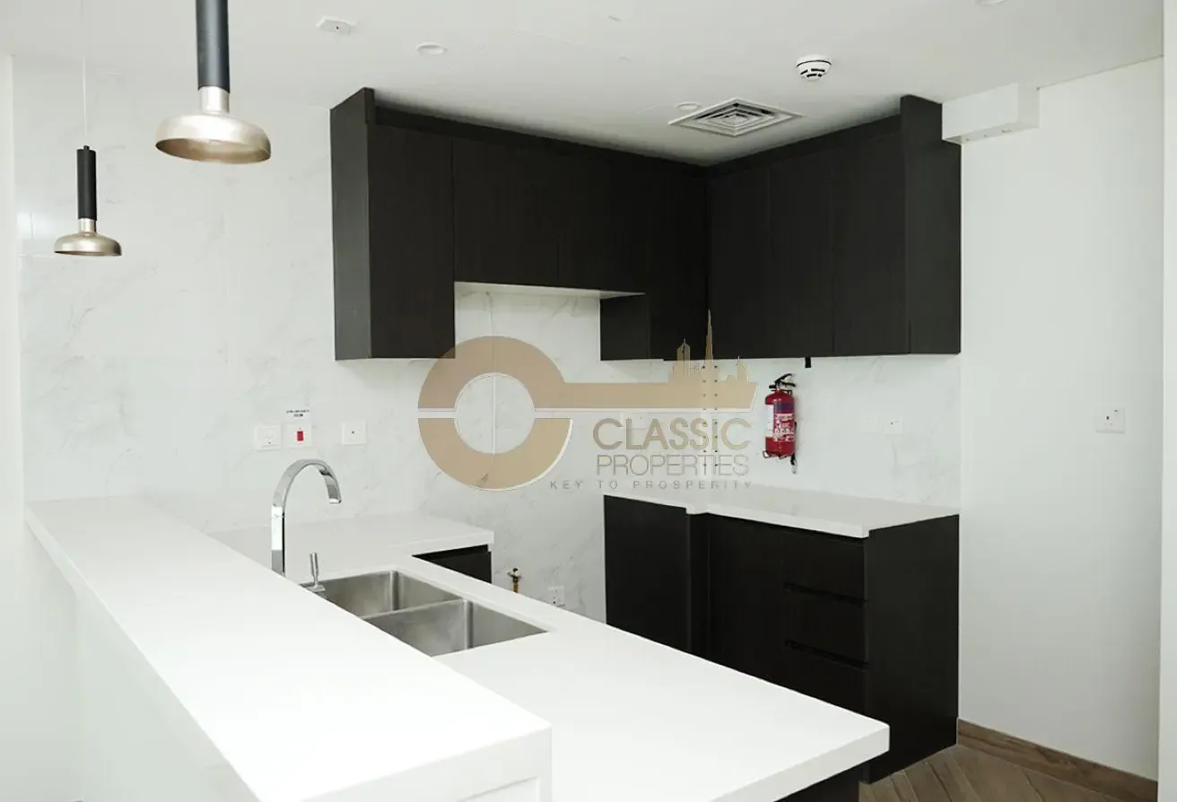 HIGH FLOOR | CLOSE TO METRO | INVESTOR DEAL