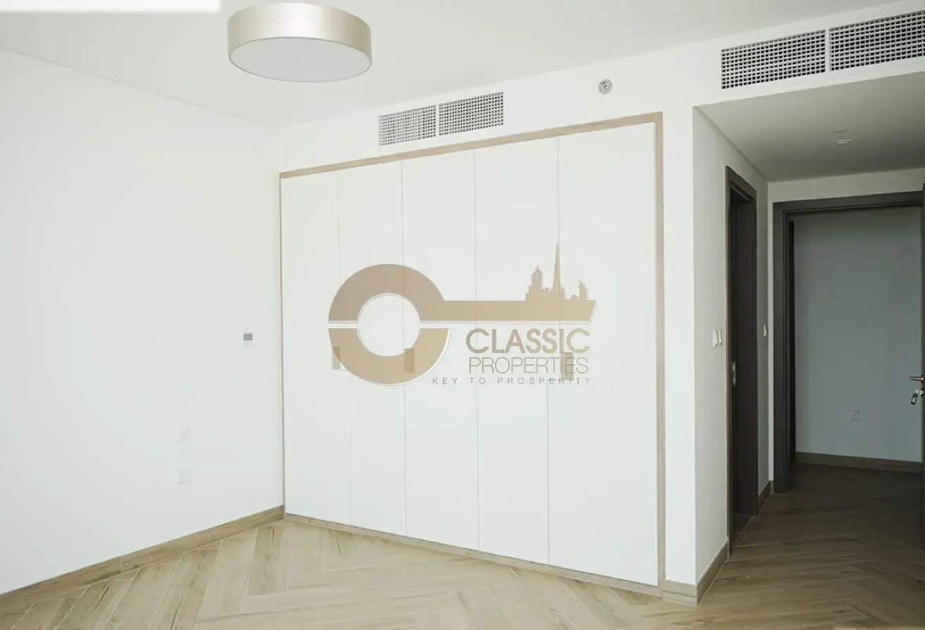 HIGH FLOOR | CLOSE TO METRO | INVESTOR DEAL