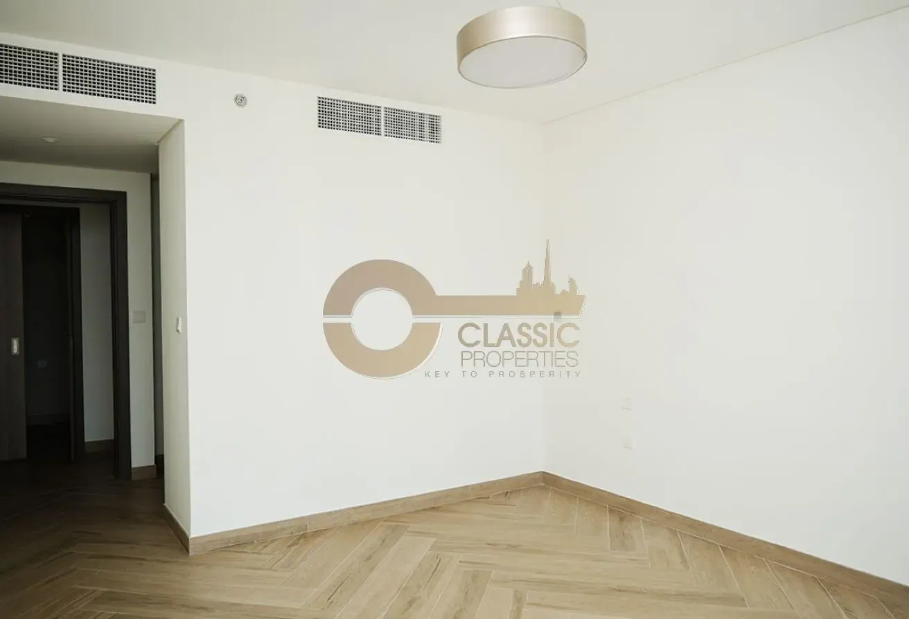 HIGH FLOOR | CLOSE TO METRO | INVESTOR DEAL