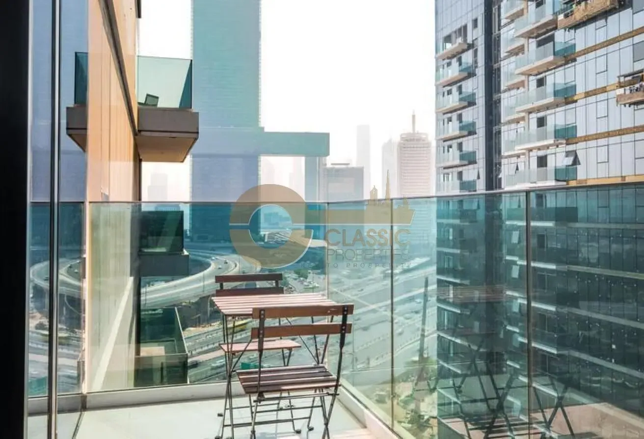VACANT UNIT | CLOSE TO METRO | MOTIVATED SELLER