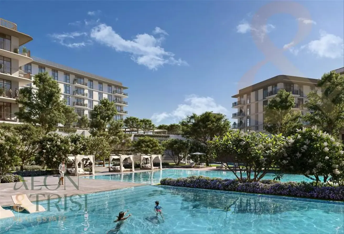 Genuine Re-Sale | Corner Unit | Pool View