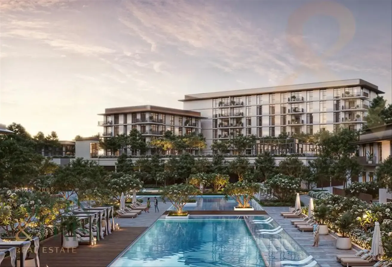 Genuine Re-Sale | Corner Unit | Pool View