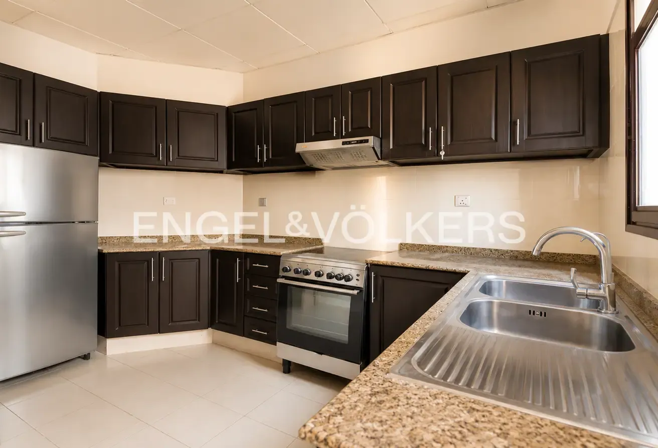 Park View | Motivated Seller | Large Layout