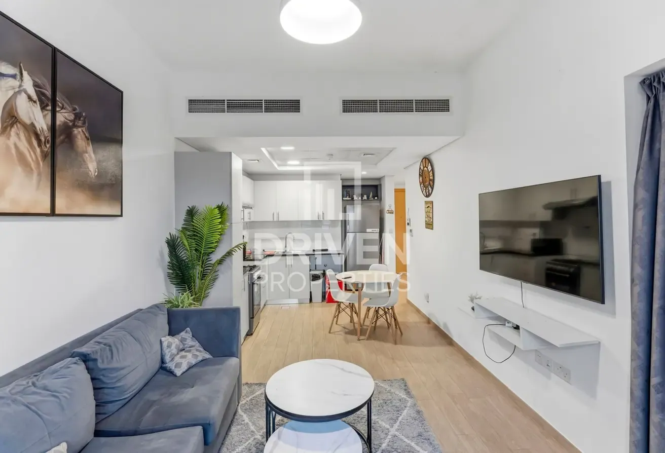 Fully Furnished | Pool View | Next to Metro