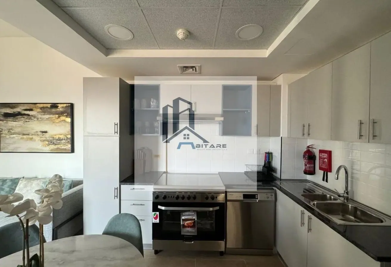 Vacant-2 Bed for SALE-near METRO, OnShk Zayed Road