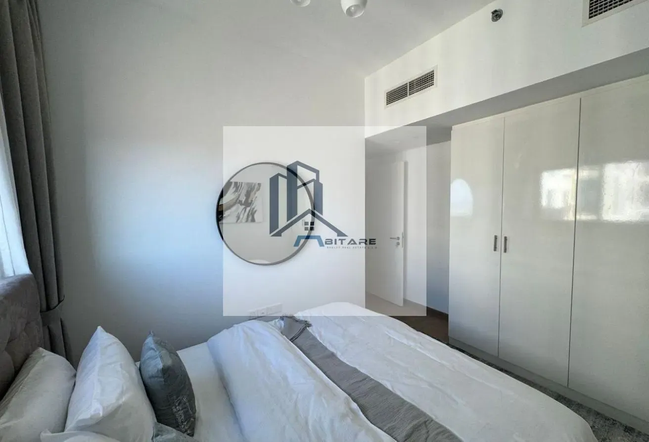 Vacant-2 Bed for SALE-near METRO, OnShk Zayed Road