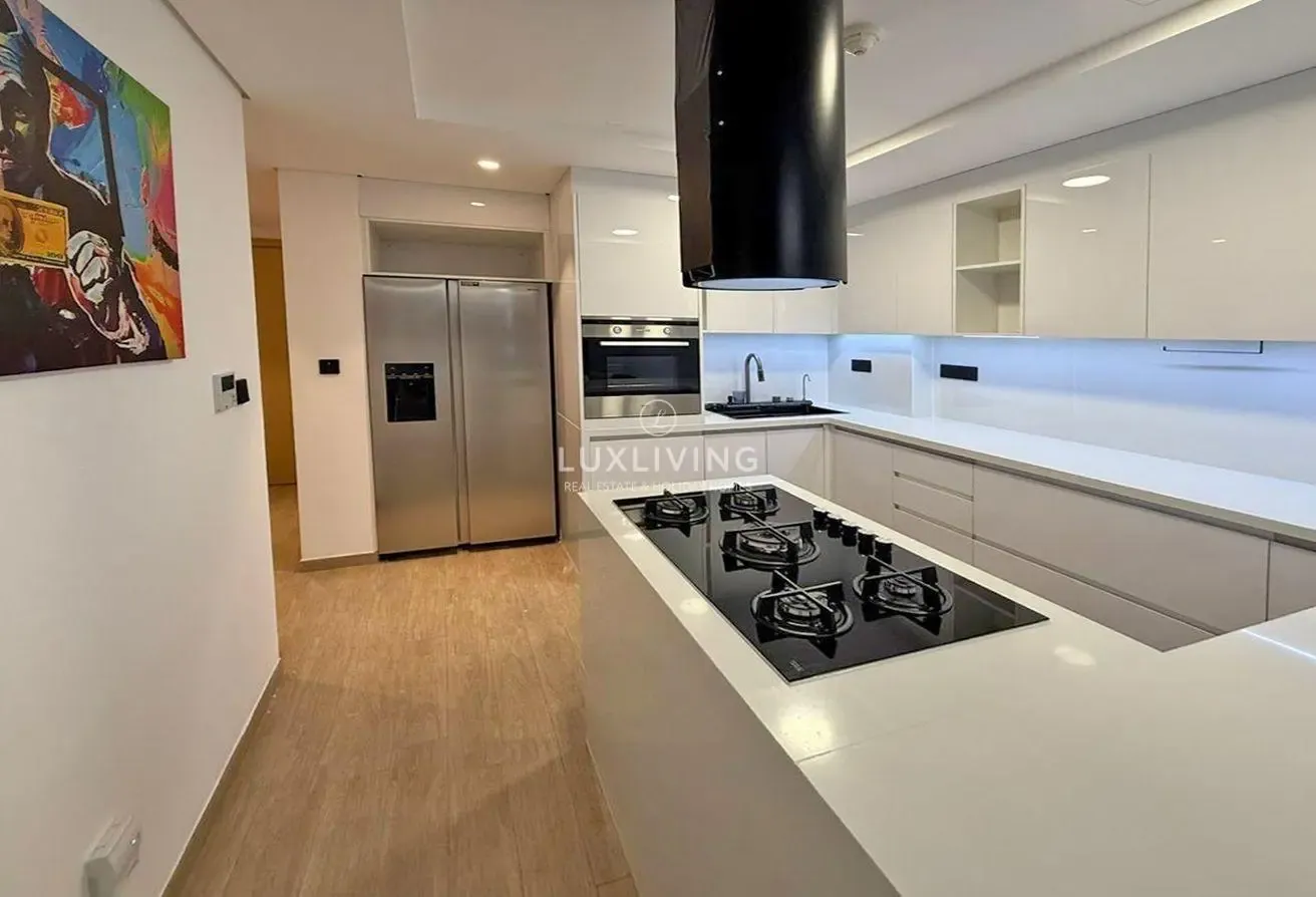 Fully Furnished | Near Metro | Best Price