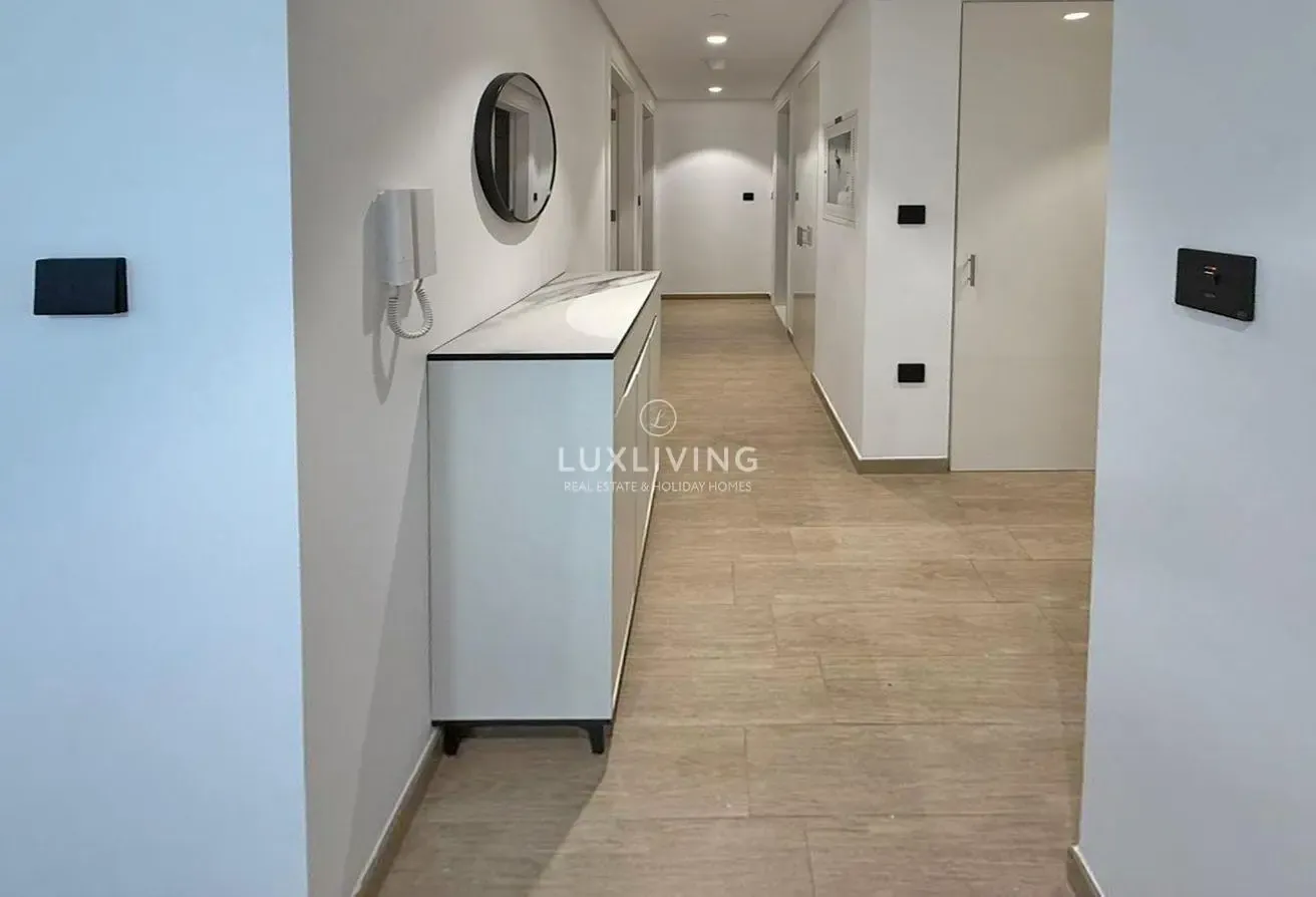 Fully Furnished | Near Metro | Best Price
