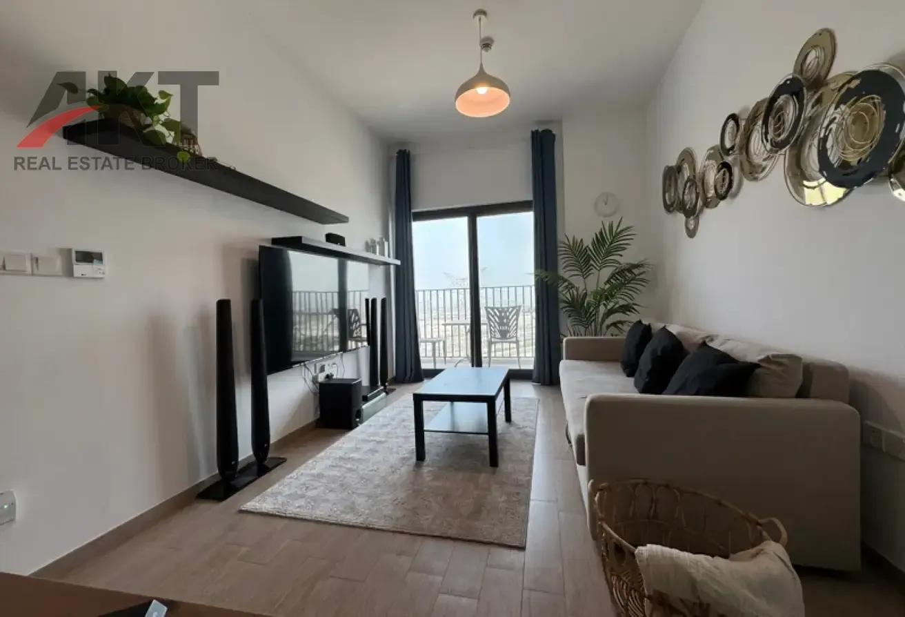 FULLY FURNISHED 2 BR WITH MARINA VIEW/CORNER UNIT