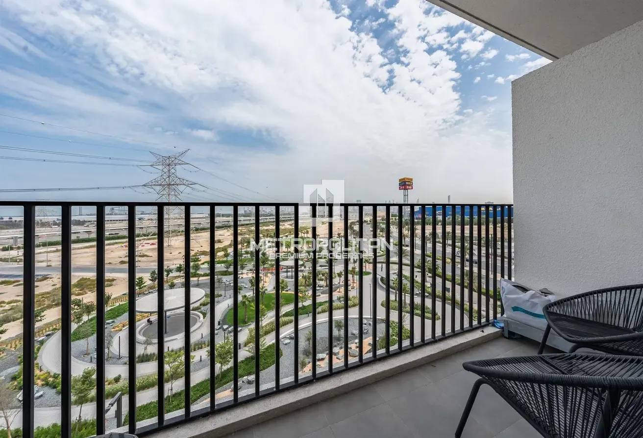 Vacant on transfer | Park view | Furnished