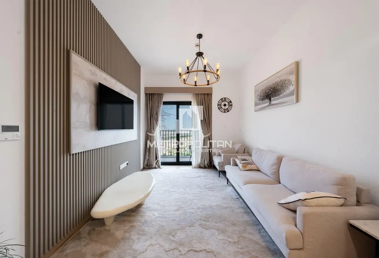 Vacant on transfer | Park view | Furnished
