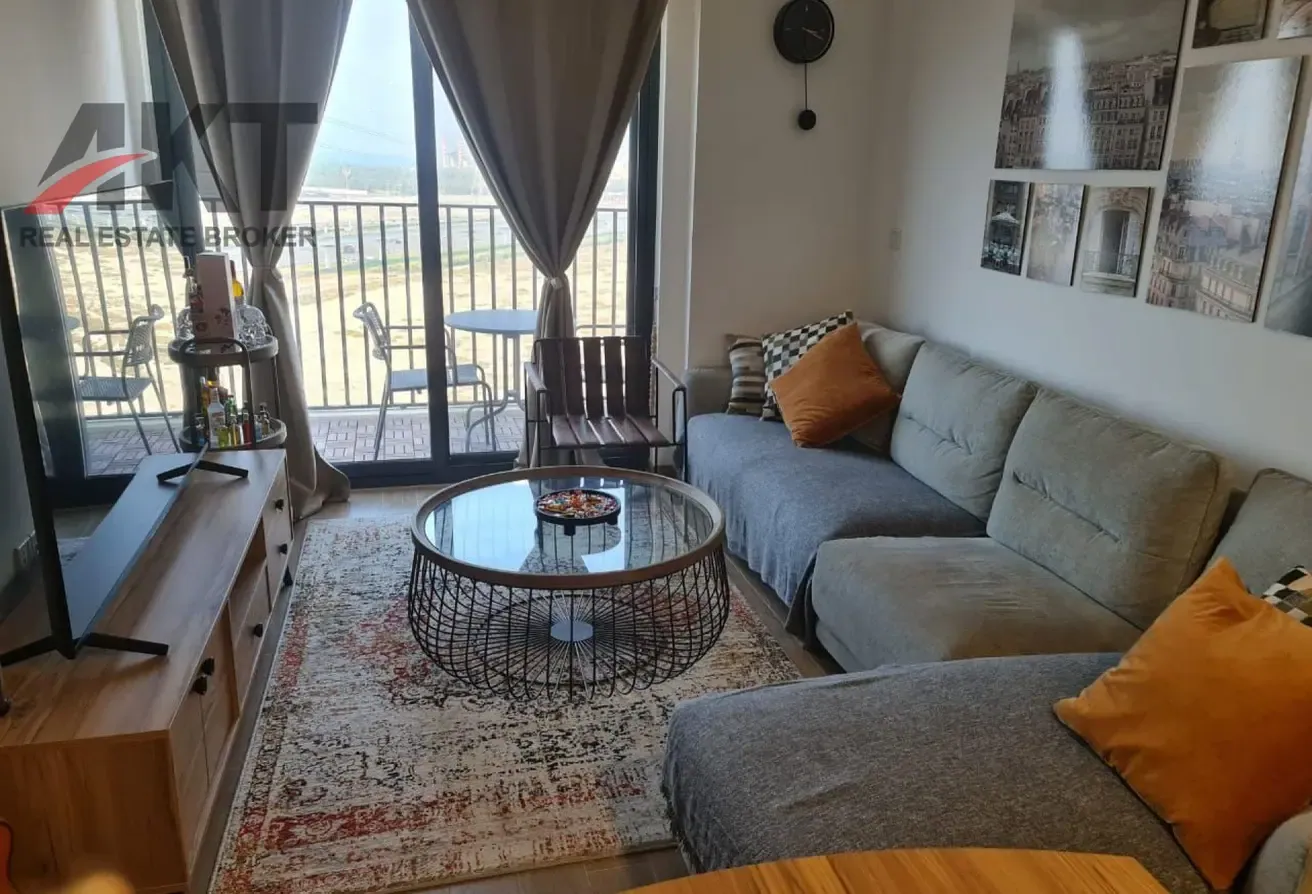 FULLY FURNISHED 2 BR WITH MARINA AND PARK VIEW