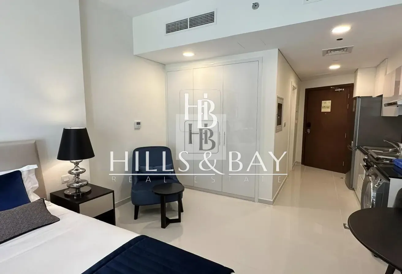 RENTED | AUTHENTIC | WELL MAINTAINED