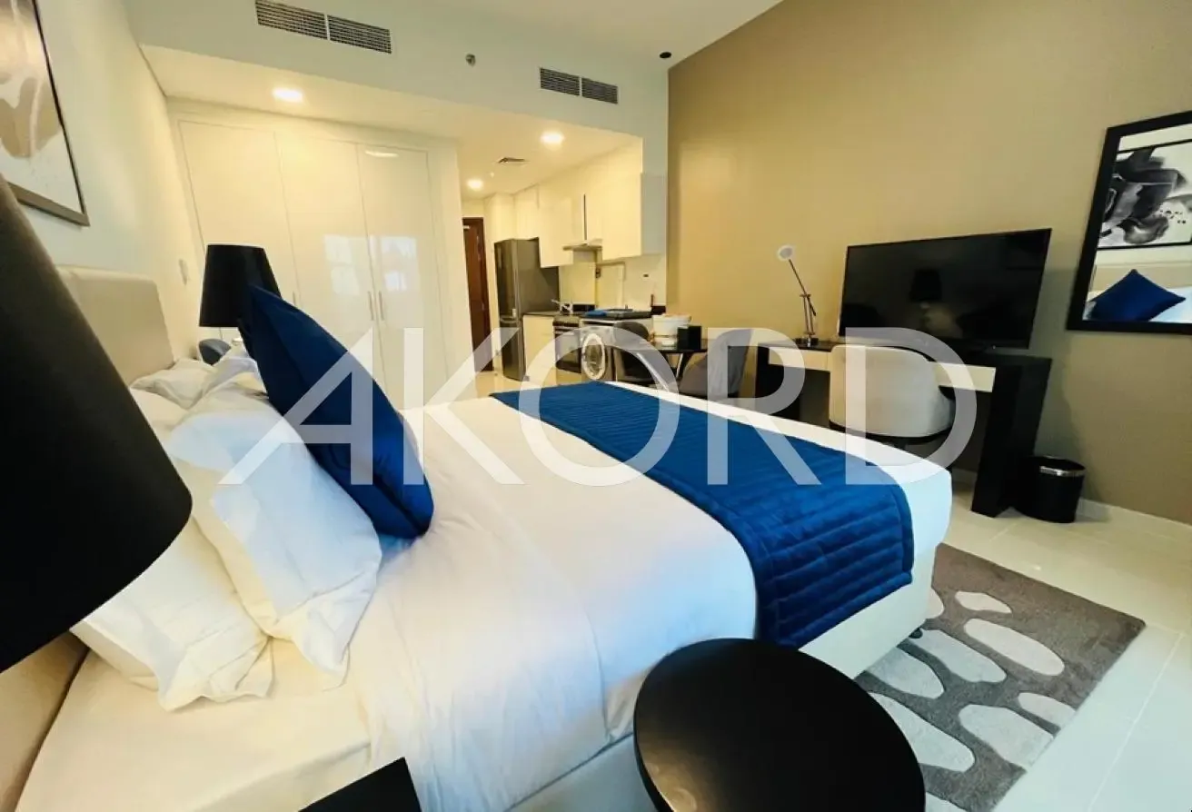 Brand New | Spacious Studio l Great Floor