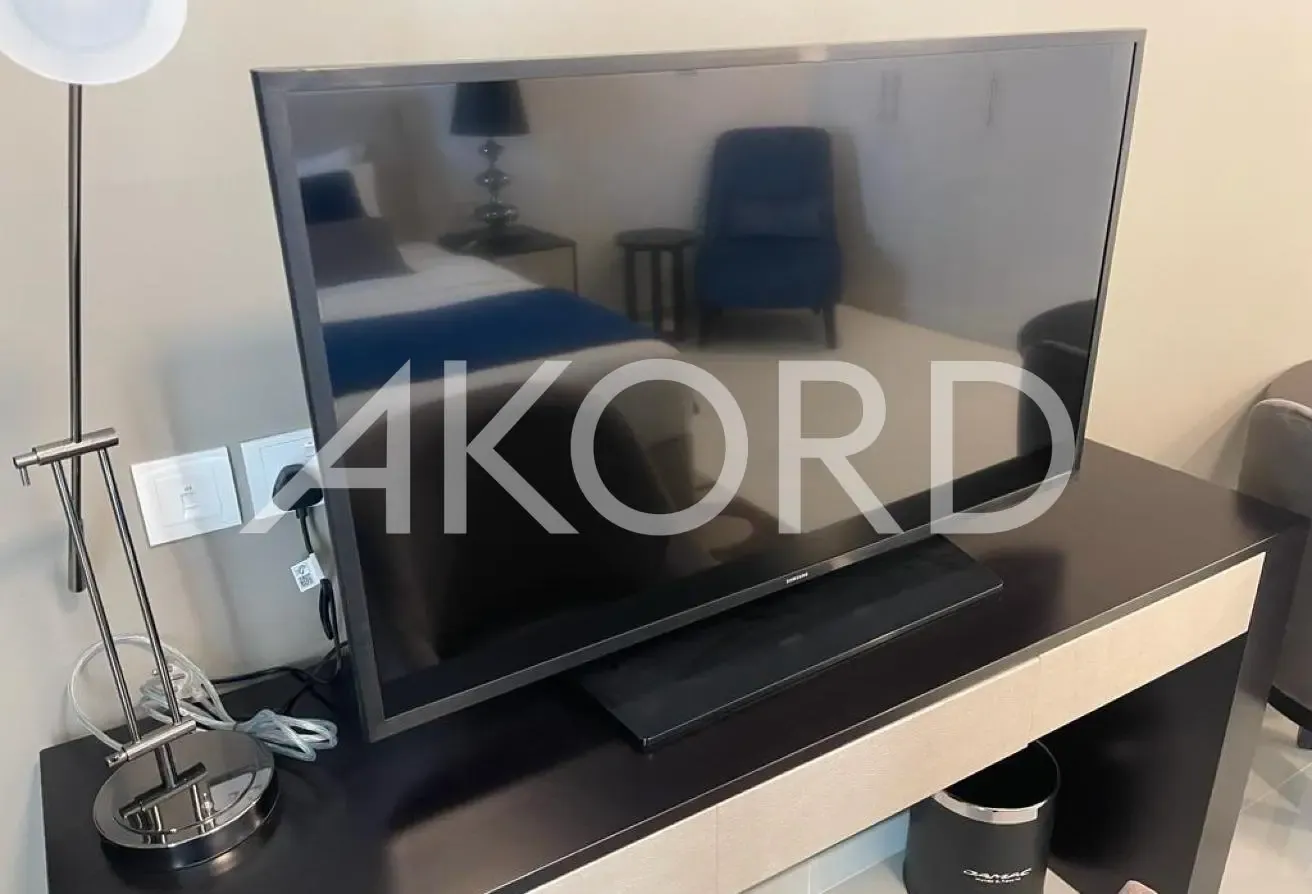 Brand New | Spacious Studio l Great Floor
