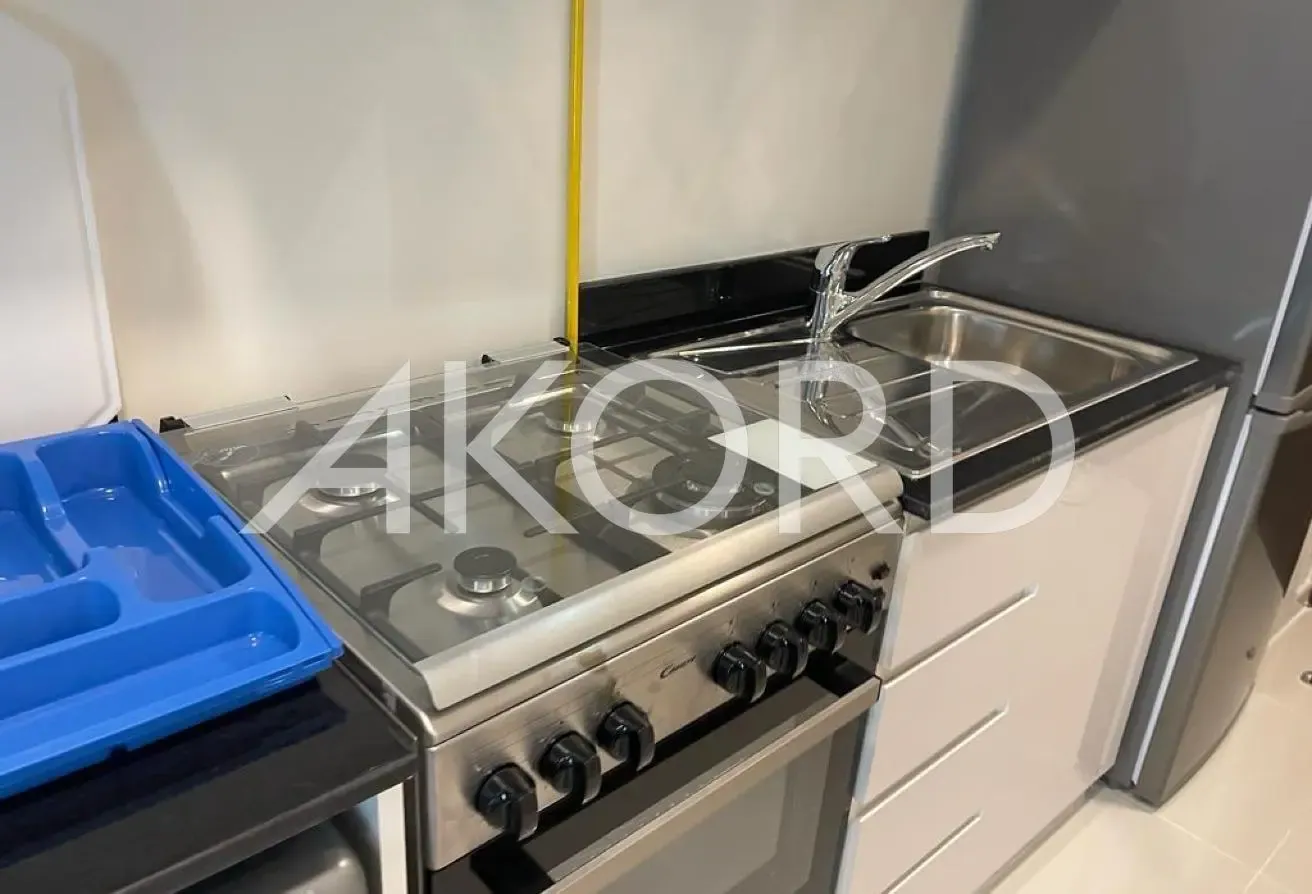 Brand New | Spacious Studio l Great Floor