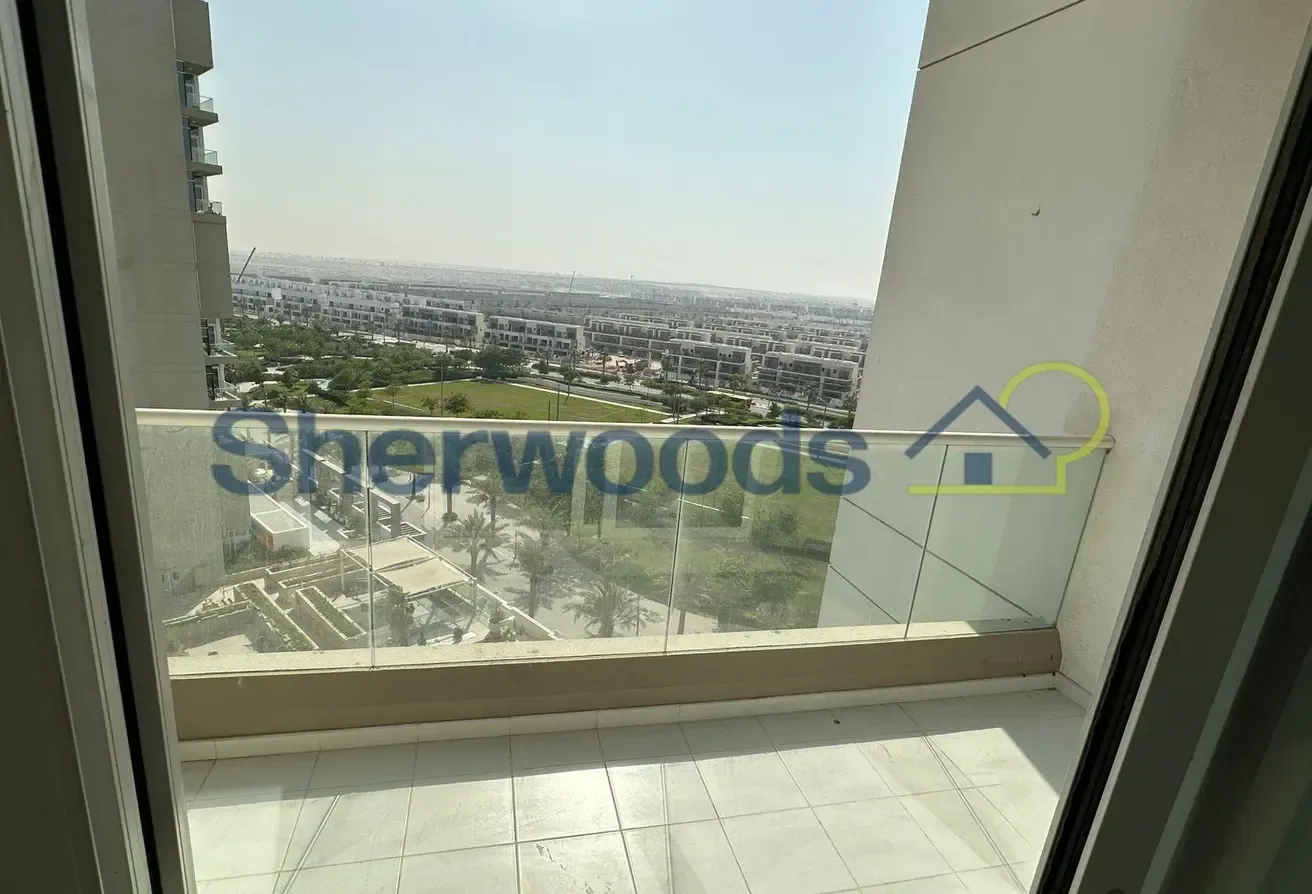 Spacious layout|fully furnished|Rented unit