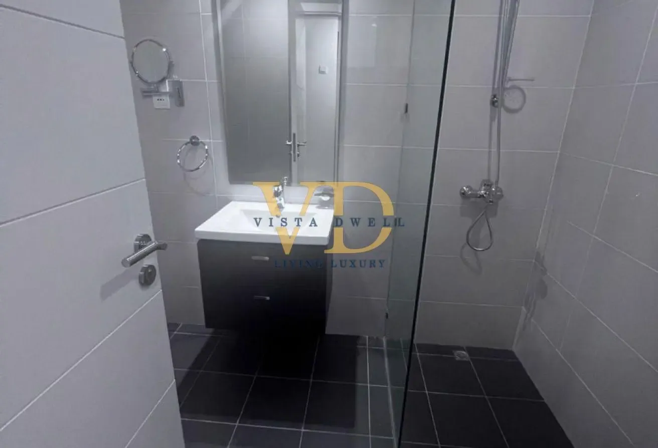SPACIOUS STUDIO | PRIME LOCATION | RENTED