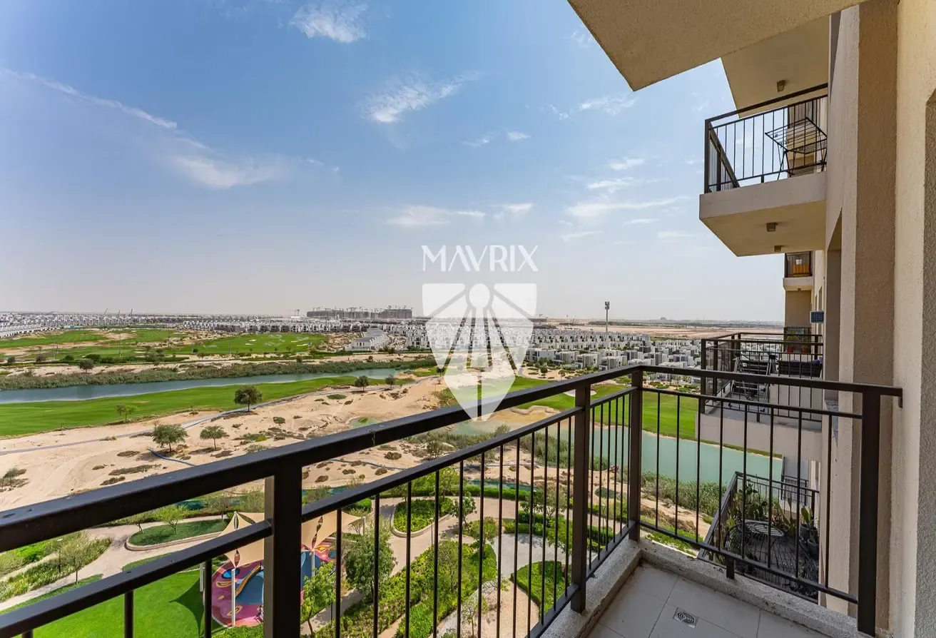 Chiller Free | Ready To Move | Golf Course View