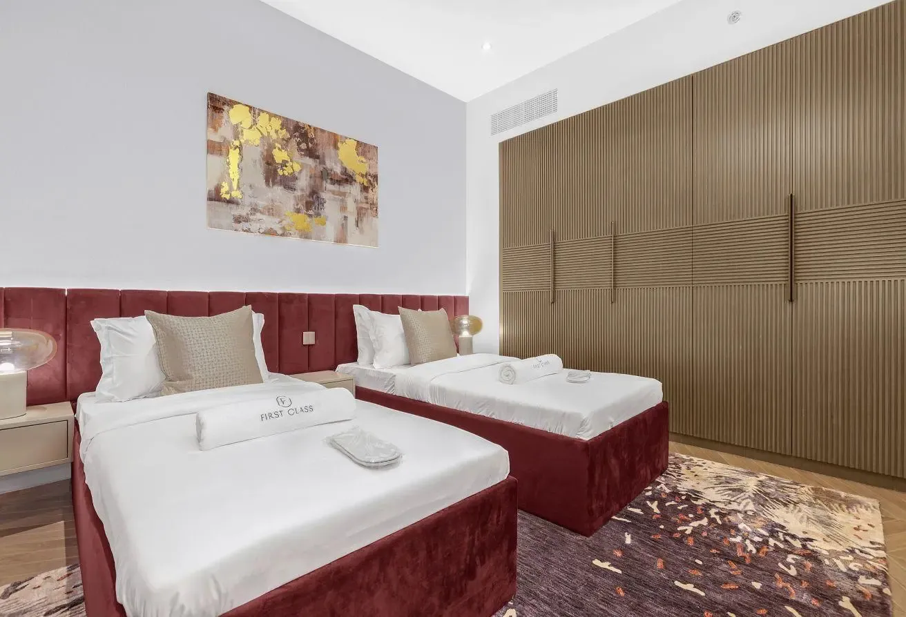 High-End 3BR | Burj Khalifa & Dubai Fountain View