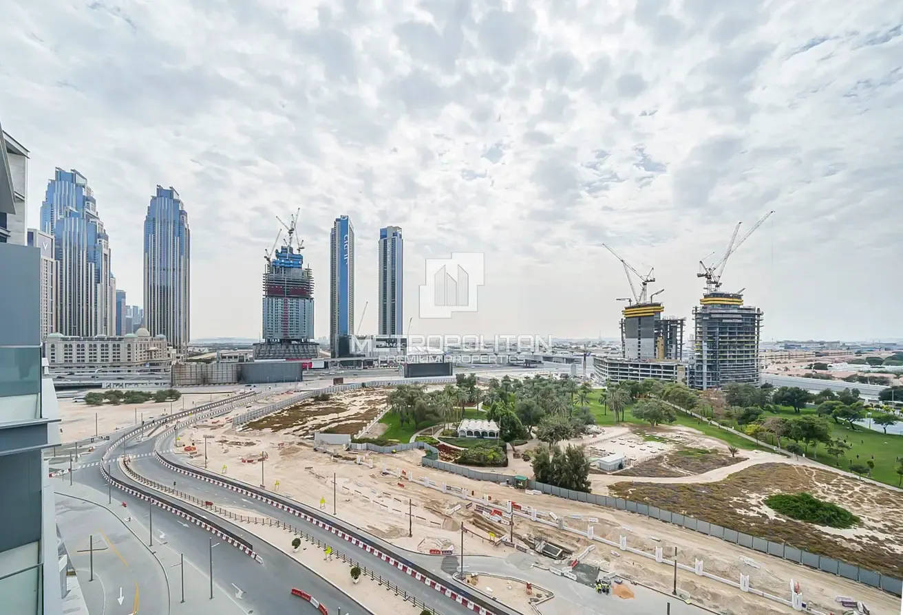 2 Bedrooms Plus Maids | High Floor | Iconic Views