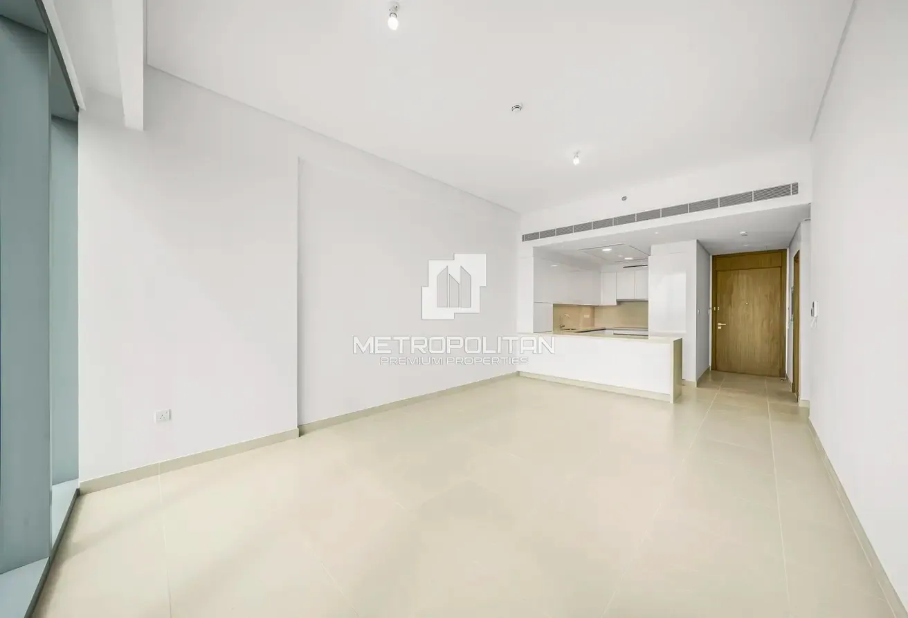 2 Bedrooms Plus Maids | High Floor | Iconic Views