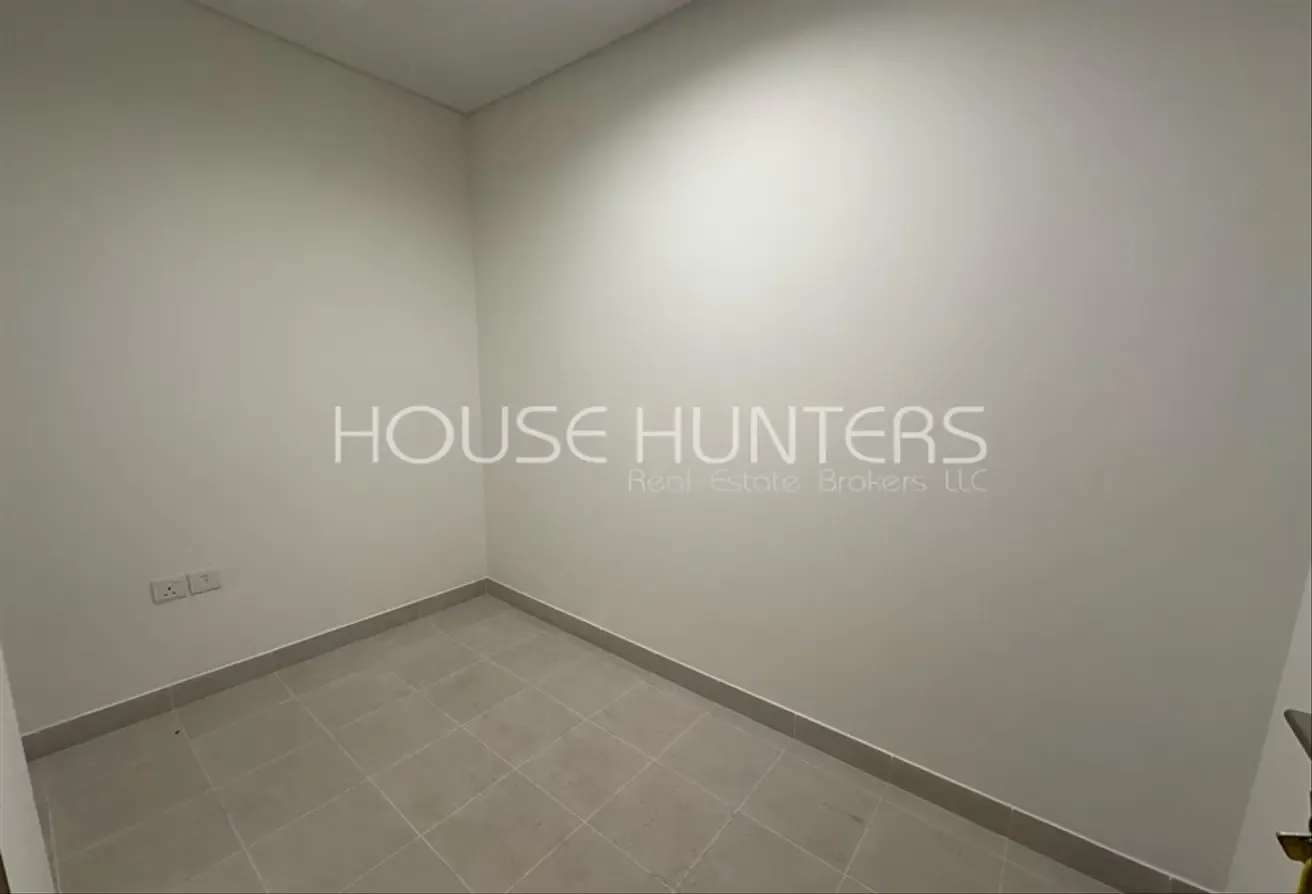 Full Water View | 2 Bed + Maid | Multiple Options