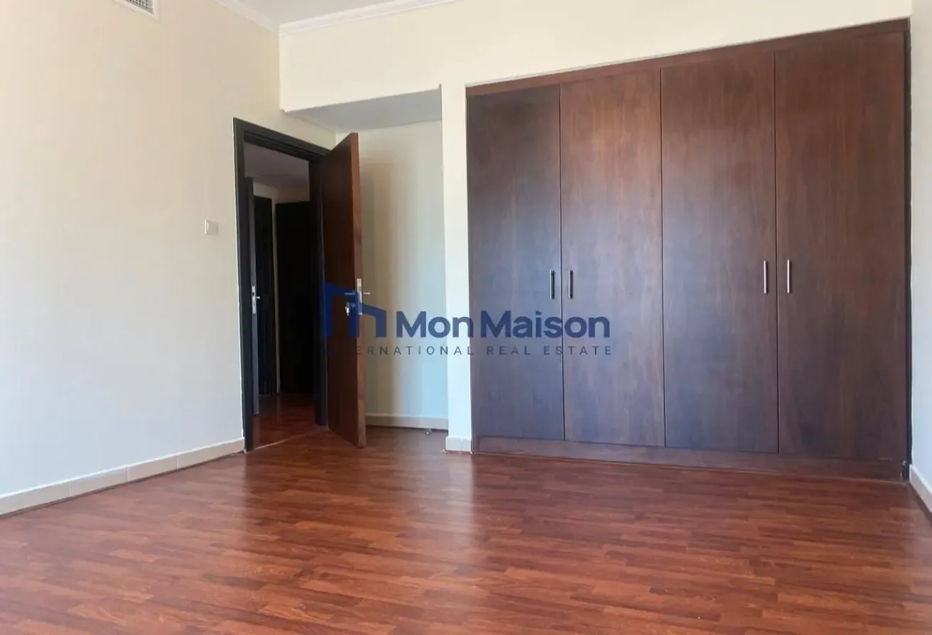 Bright Unit | Well Maintained | Chiller Free