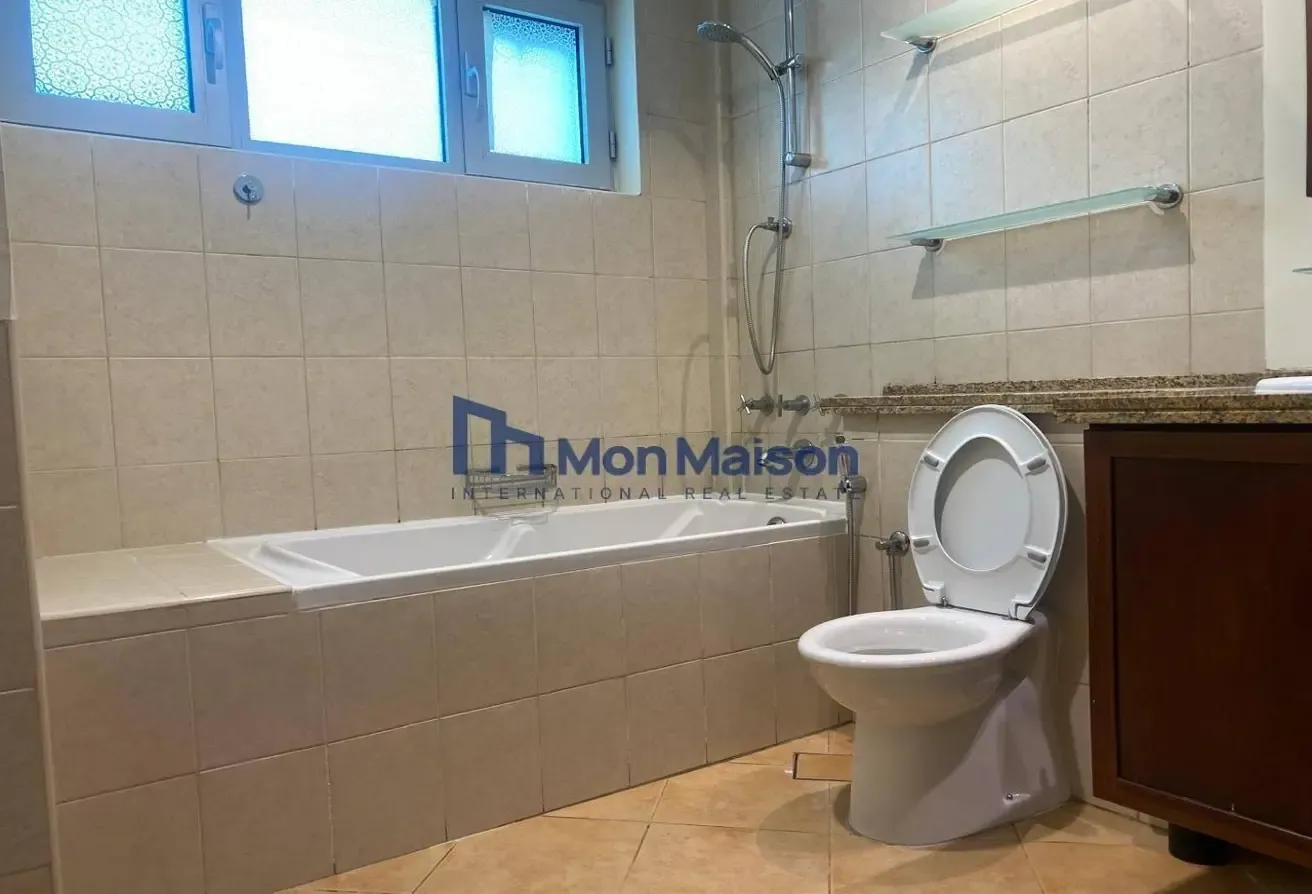 Bright Unit | Well Maintained | Chiller Free