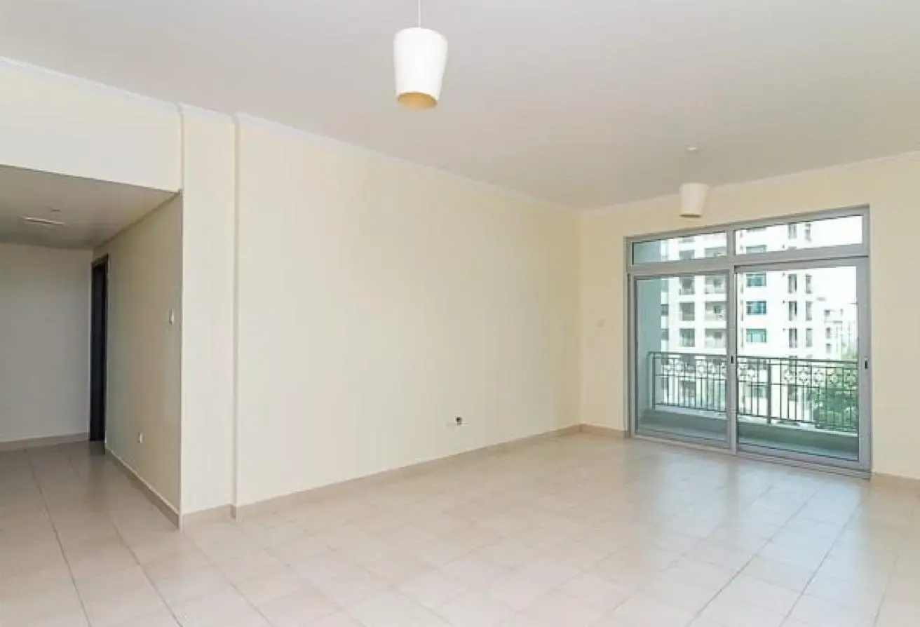 Two Bed /Fully Furnished / Immaculate