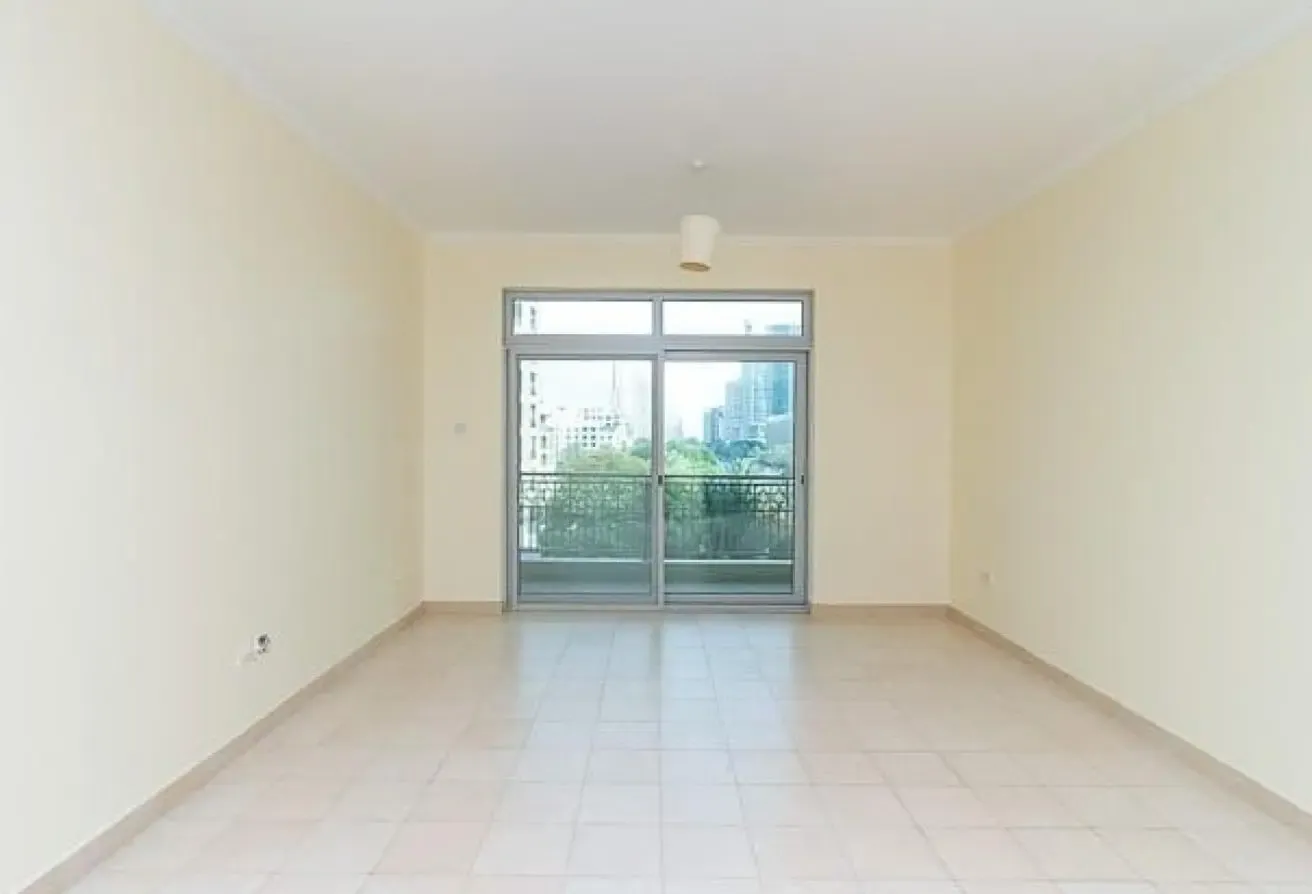 Two Bed /Fully Furnished / Immaculate