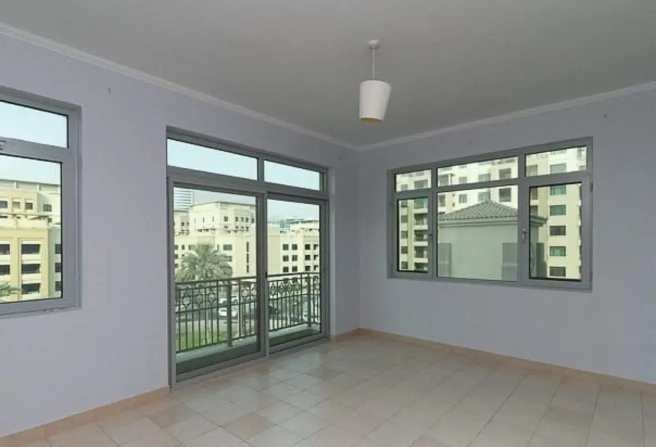 Two Bed /Fully Furnished / Immaculate