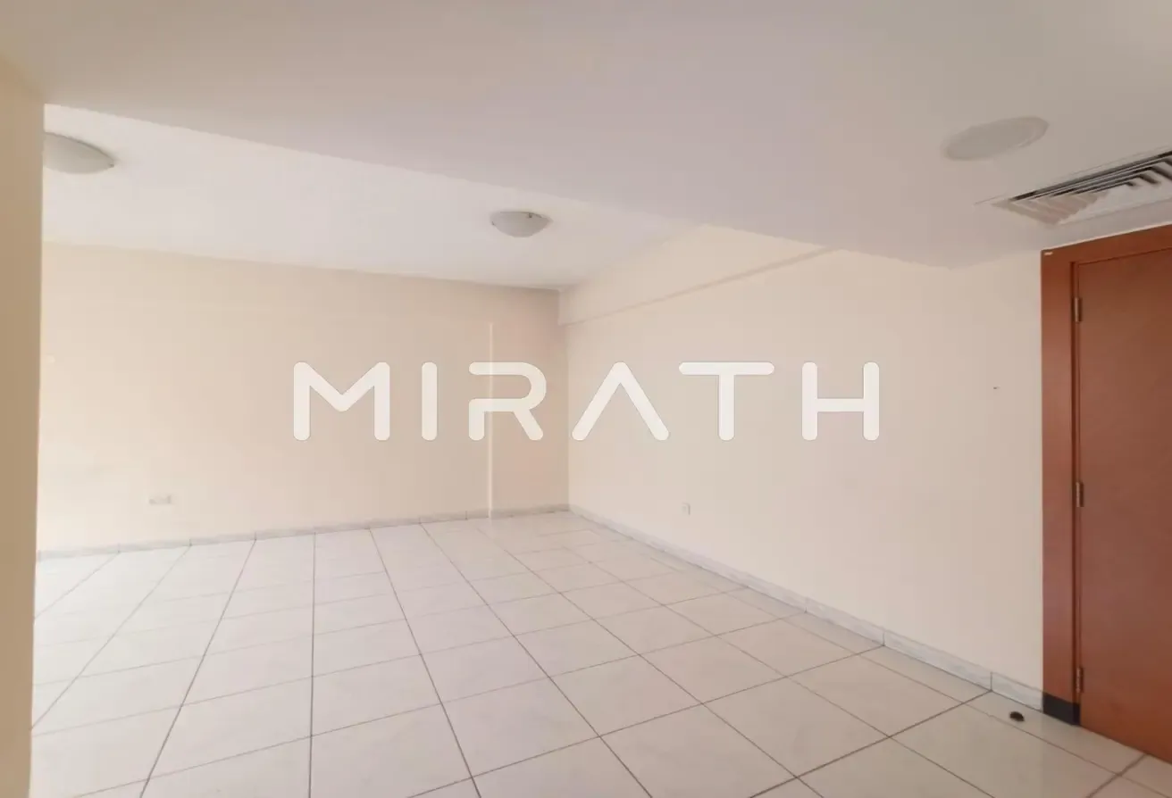 SPACIOUS 1BR || NEAR TO METRO || FAMILY BUILDING