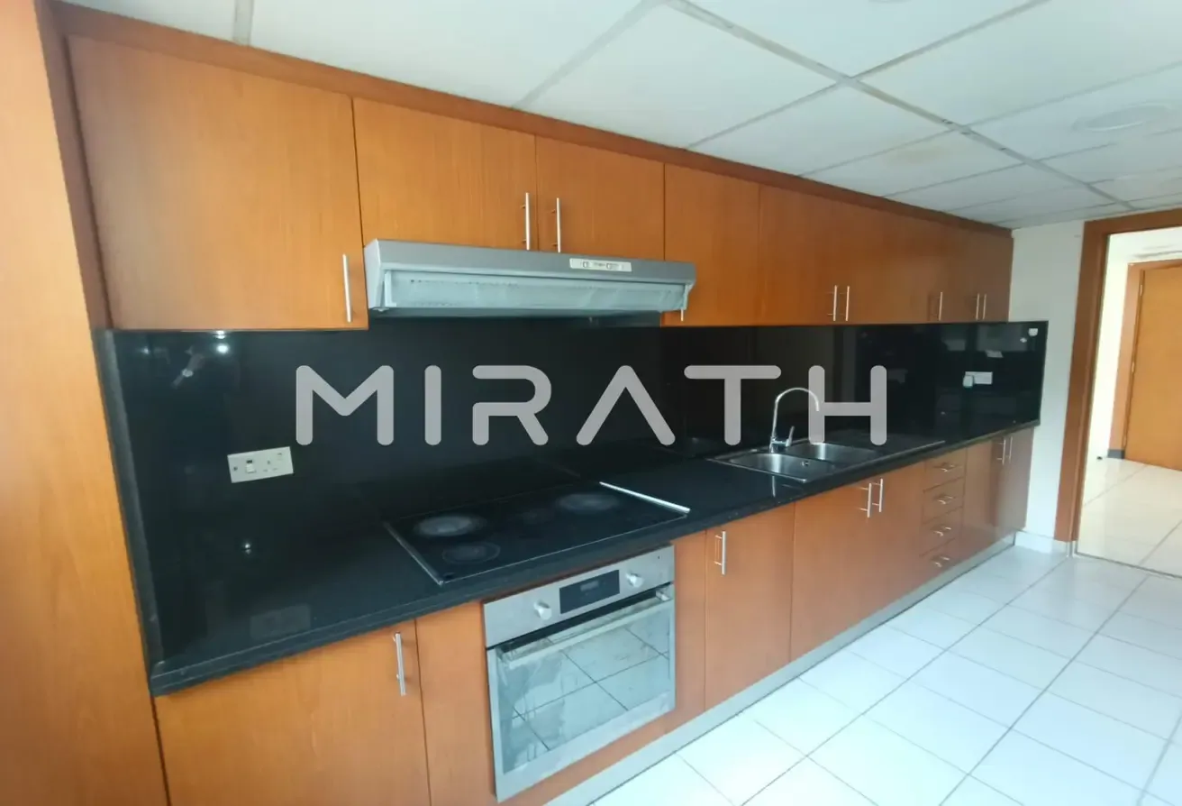 SPACIOUS 1BR || NEAR TO METRO || FAMILY BUILDING