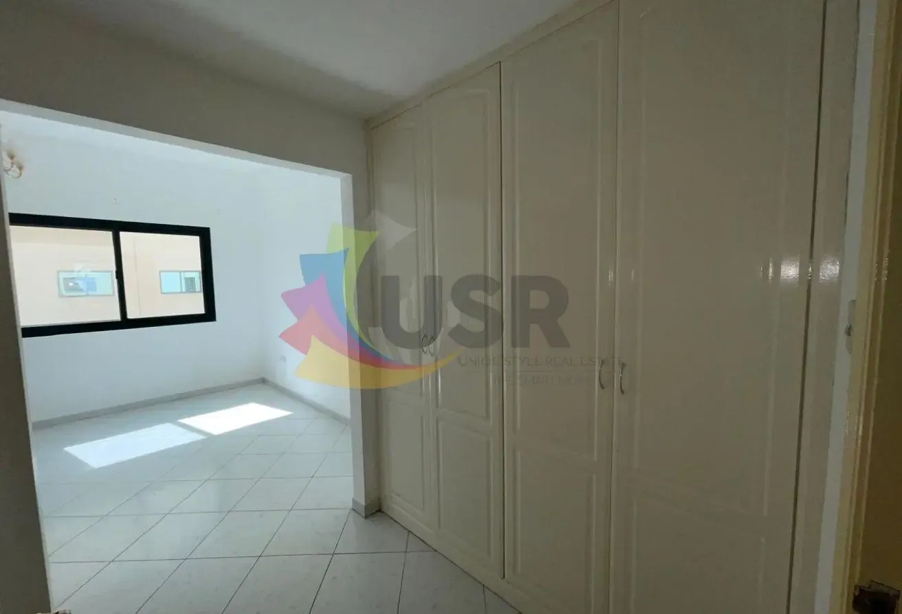 SPACIOUS 1BHK W BALCONY CLOSE TO METRO FOR 70K