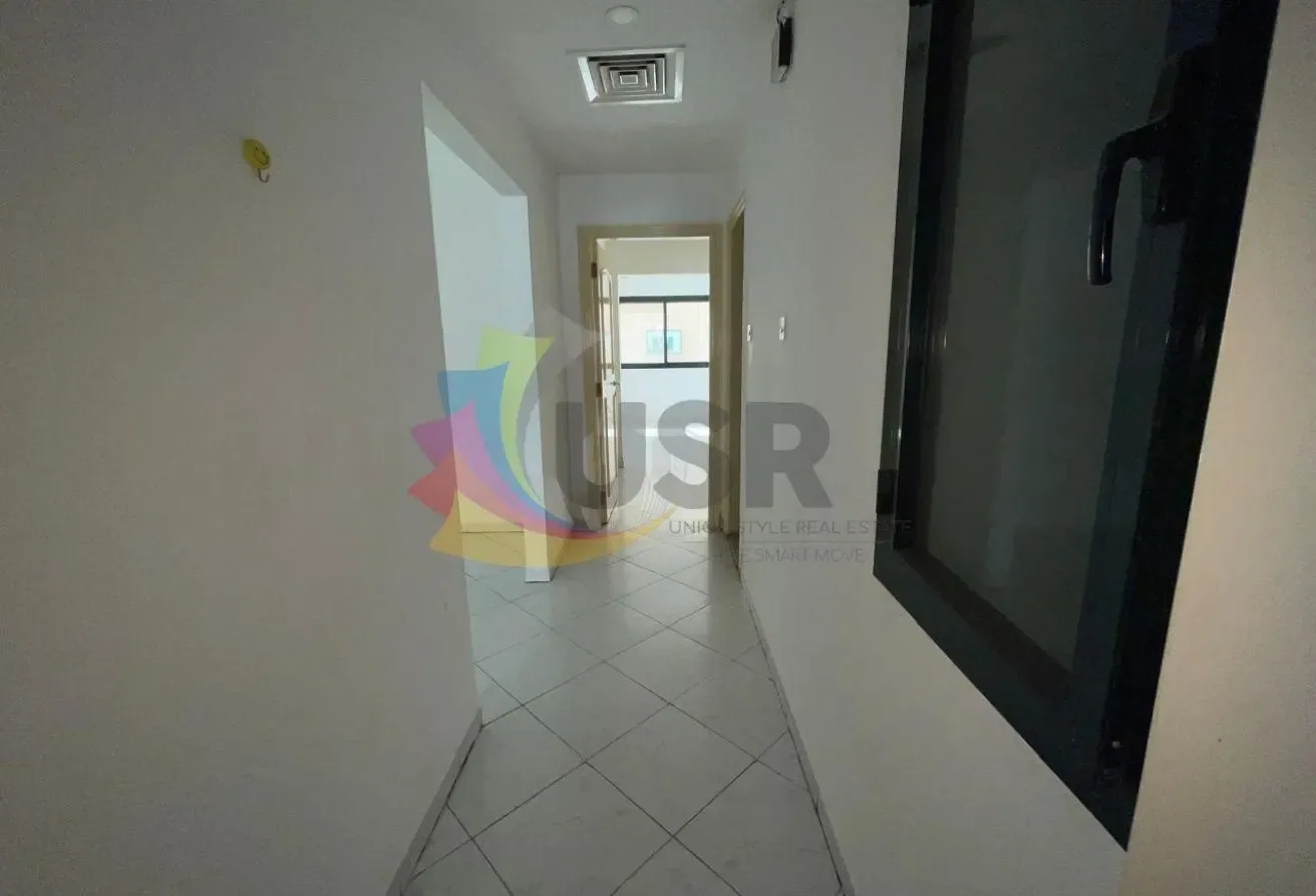 SPACIOUS 1BHK W BALCONY CLOSE TO METRO FOR 70K