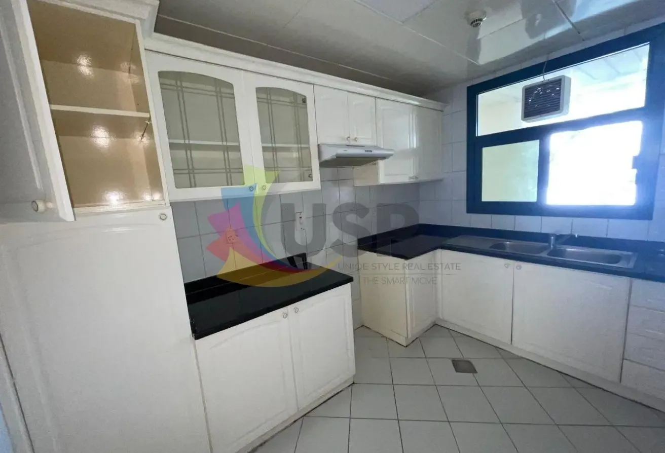 SPACIOUS 1BHK W BALCONY CLOSE TO METRO FOR 70K